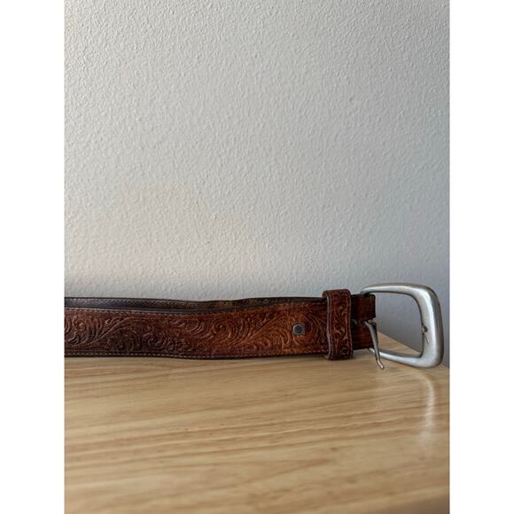 Silver Creek Classics Mens Brown Leather Tooled Belt Silver Buckle Size 42 - Picture 3 of 15